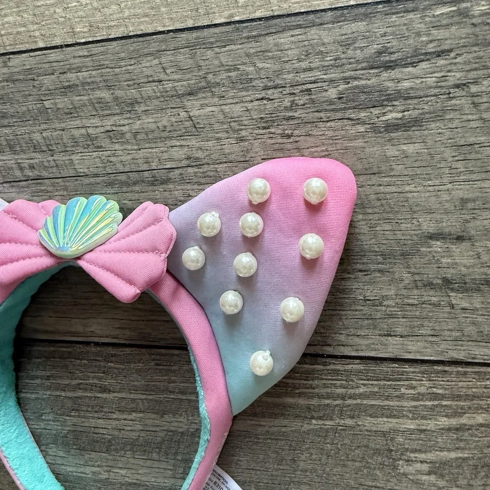 Fiesta Great Wolf Lodge Glam Ears Mermaid Purple Bow & SeaShell GWL White Pearls